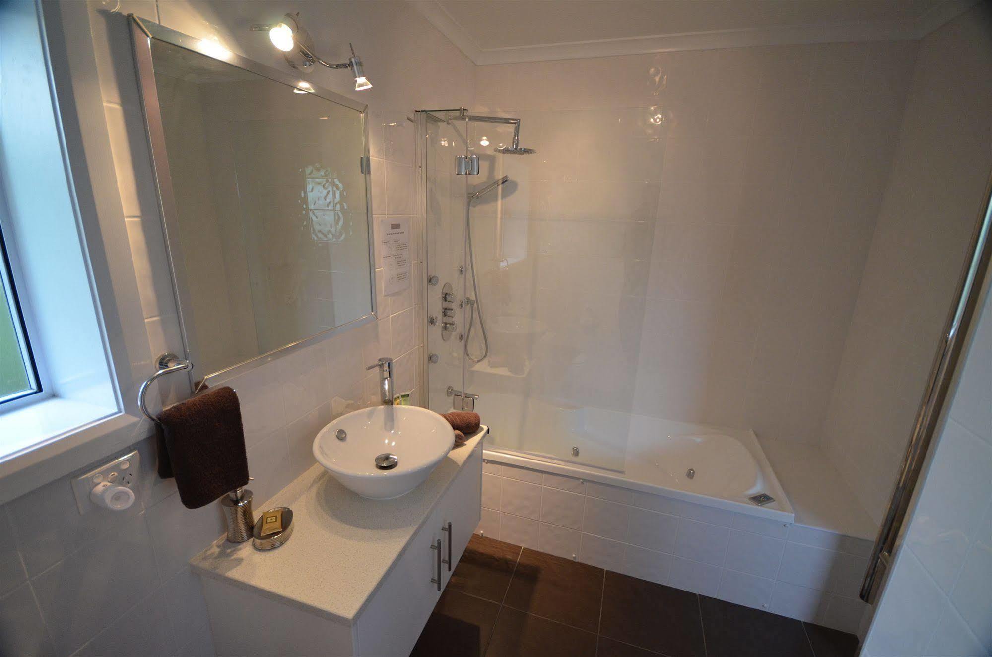 Cumberland Resort & Spa Бернт Пайн Екстериор снимка