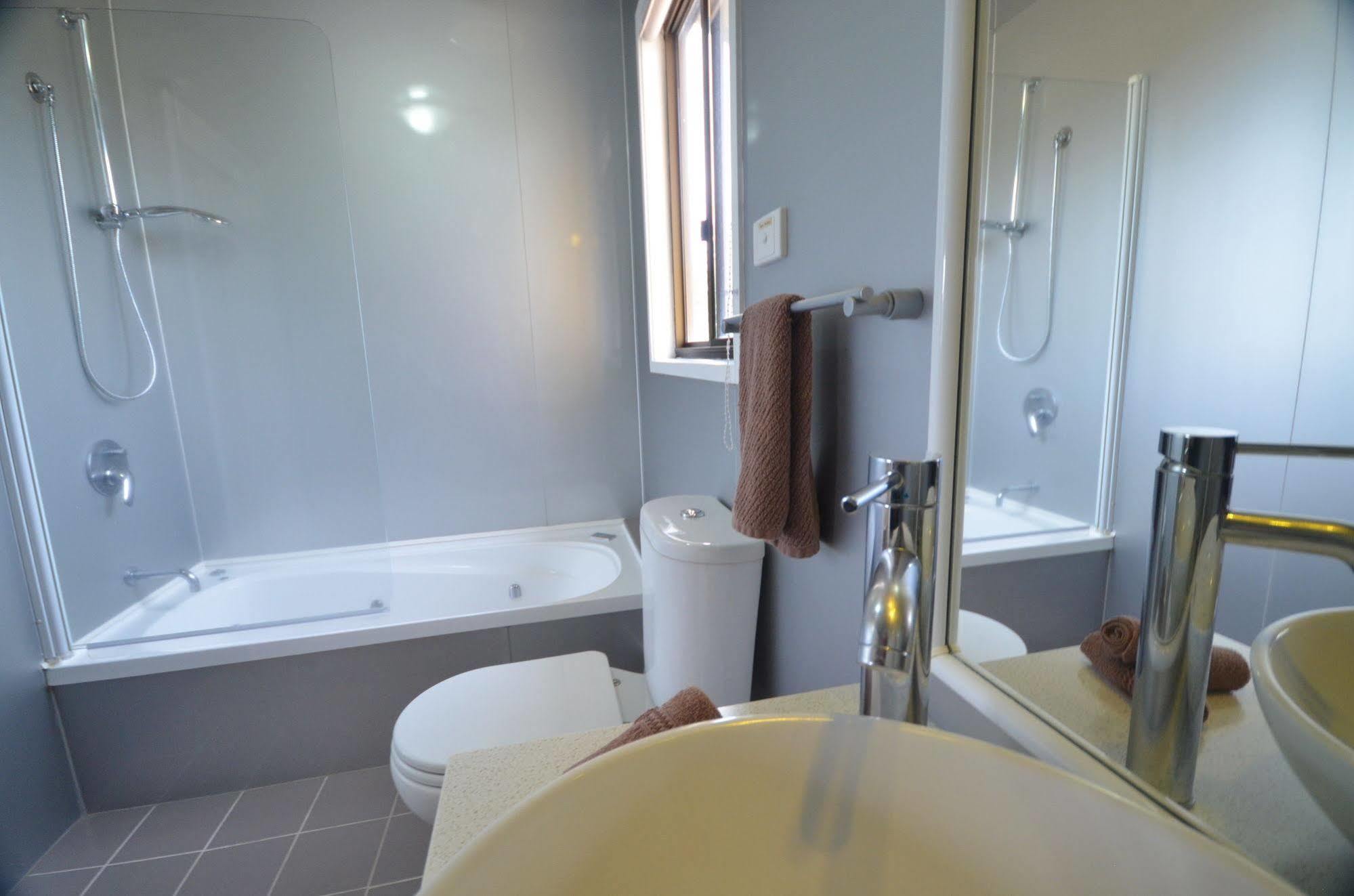 Cumberland Resort & Spa Бернт Пайн Екстериор снимка